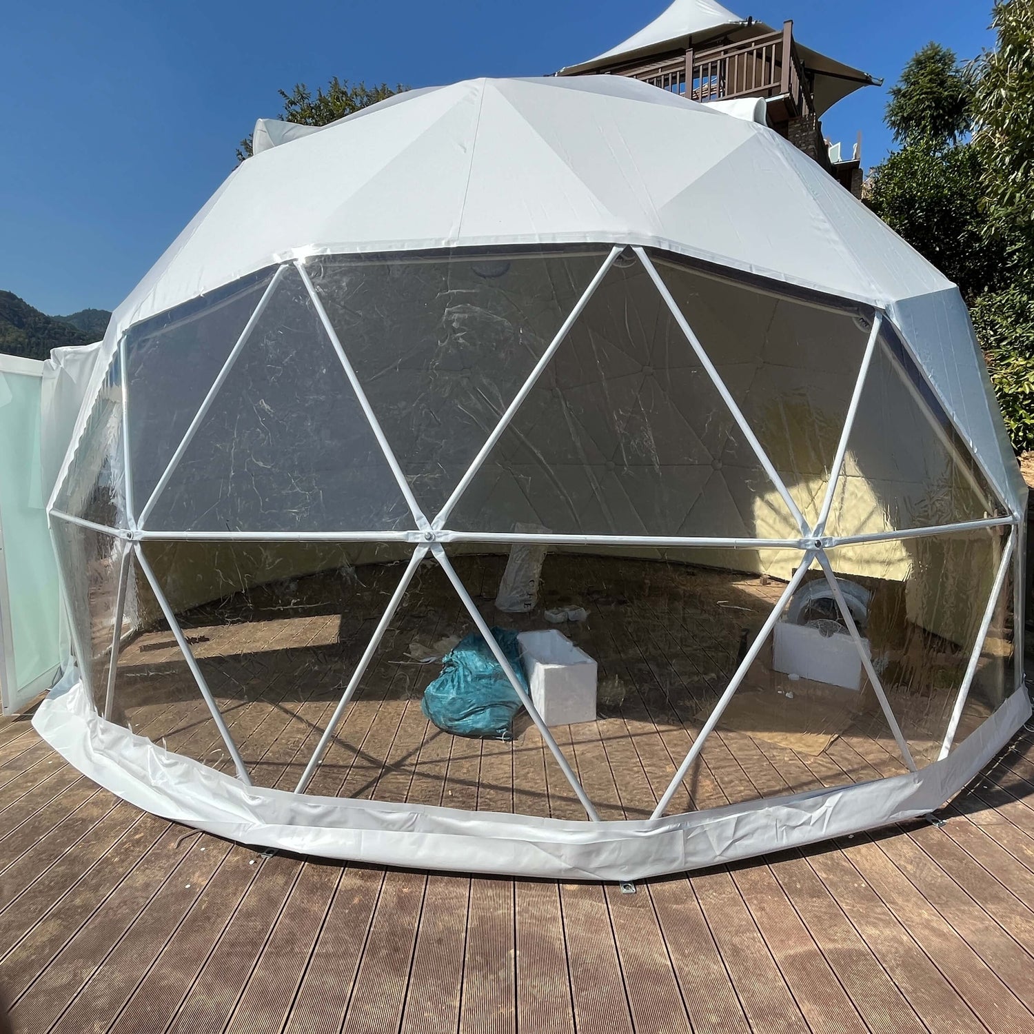 Why Weathered Bell Tents Are Suitable for Outdoor Escape?