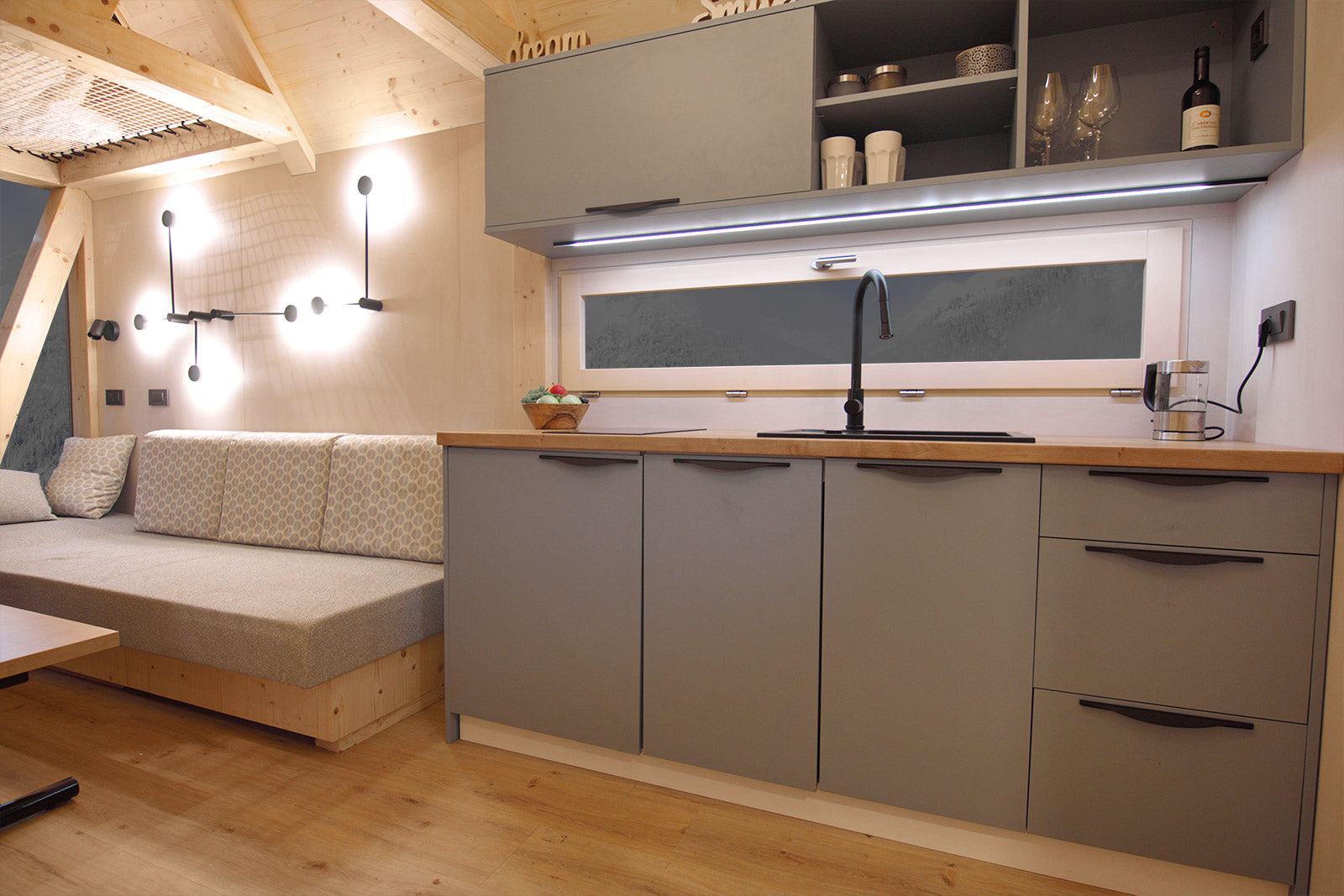 Utopian Hideaway – Luxury All-Season Outdoor Suite for Hotels, Wedding Venues &amp; Resorts
