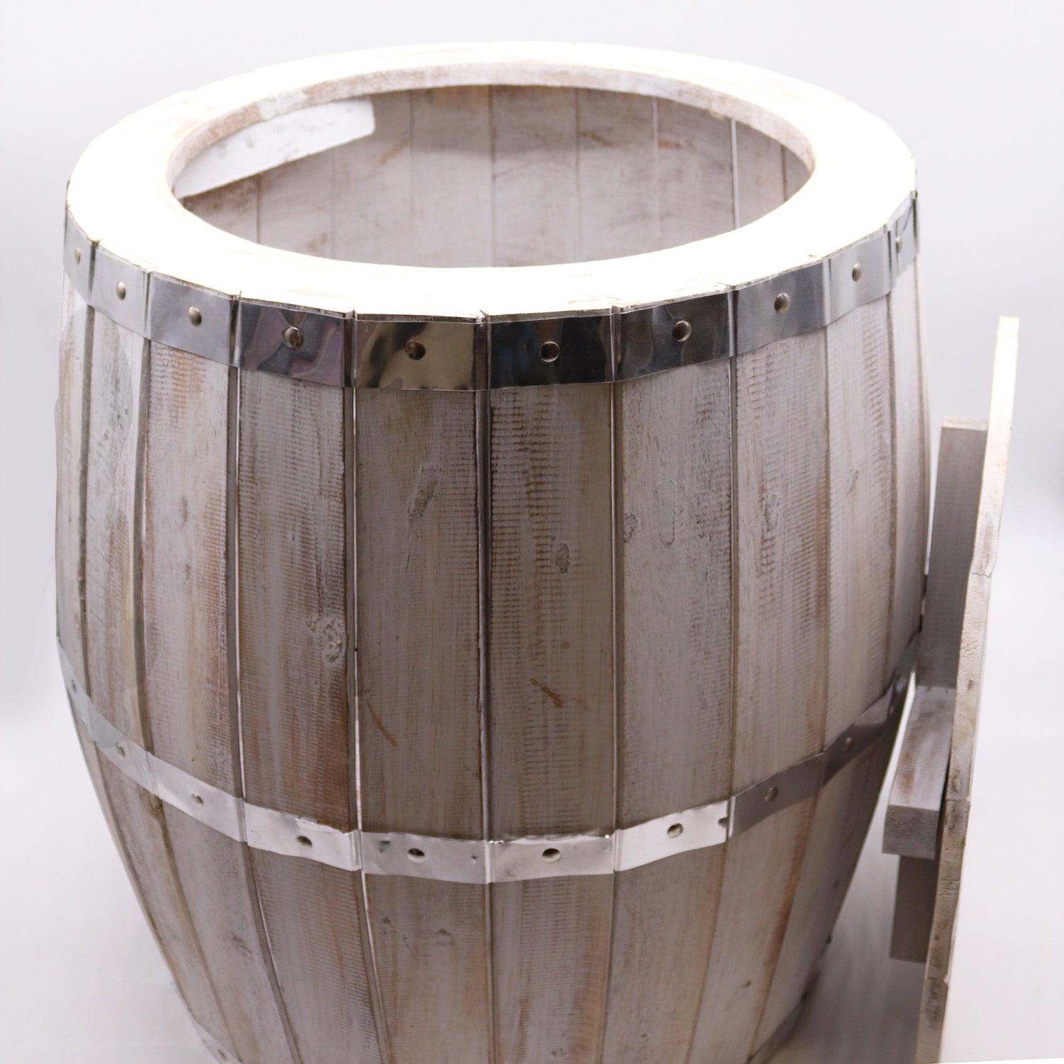Bwrdd Casgenni Cwrw – Pren Gwyngalch 60 x 48.5 cm - [Pebyll Cloch]