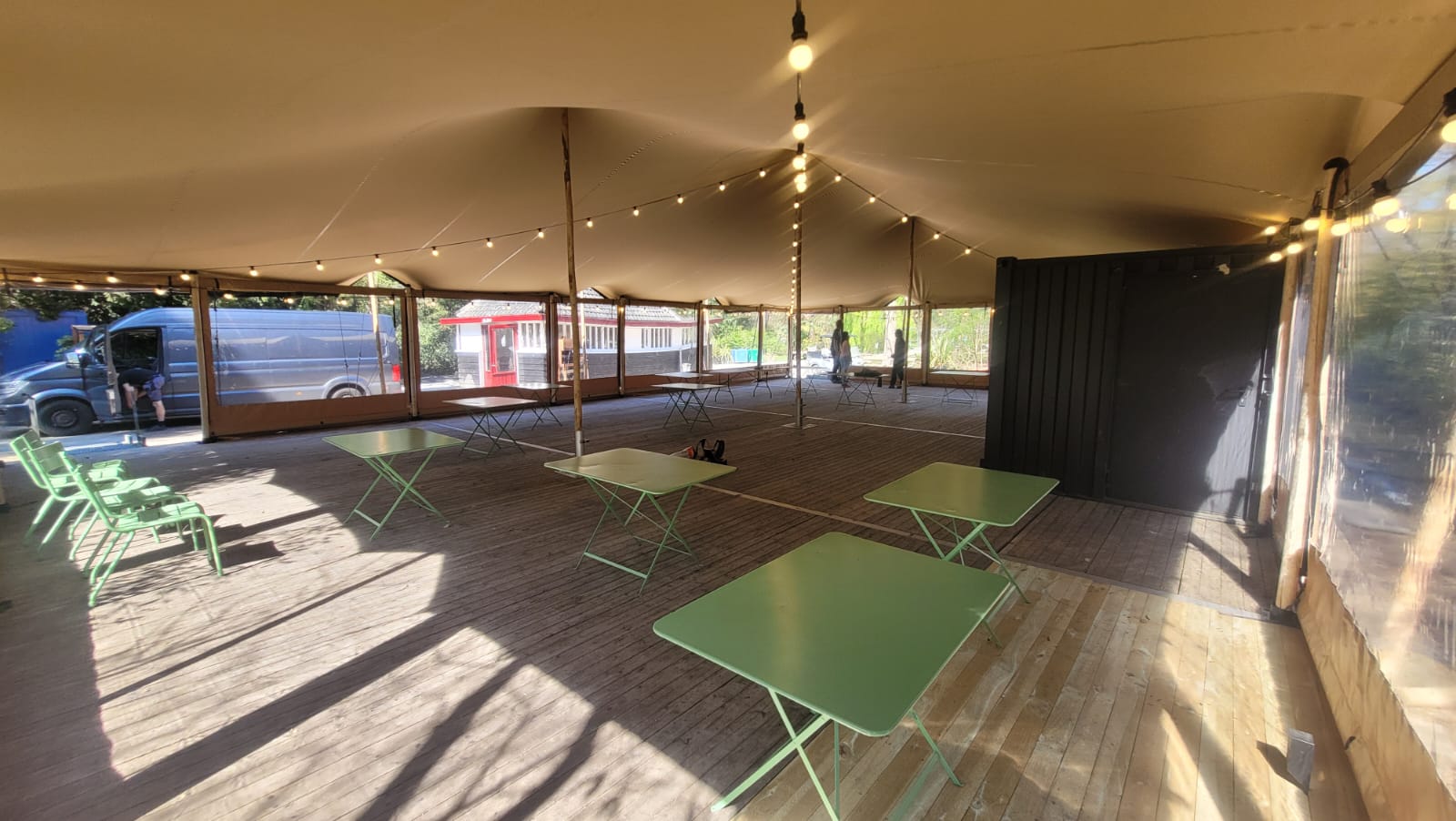 Stretch Tent 10.5 x 12