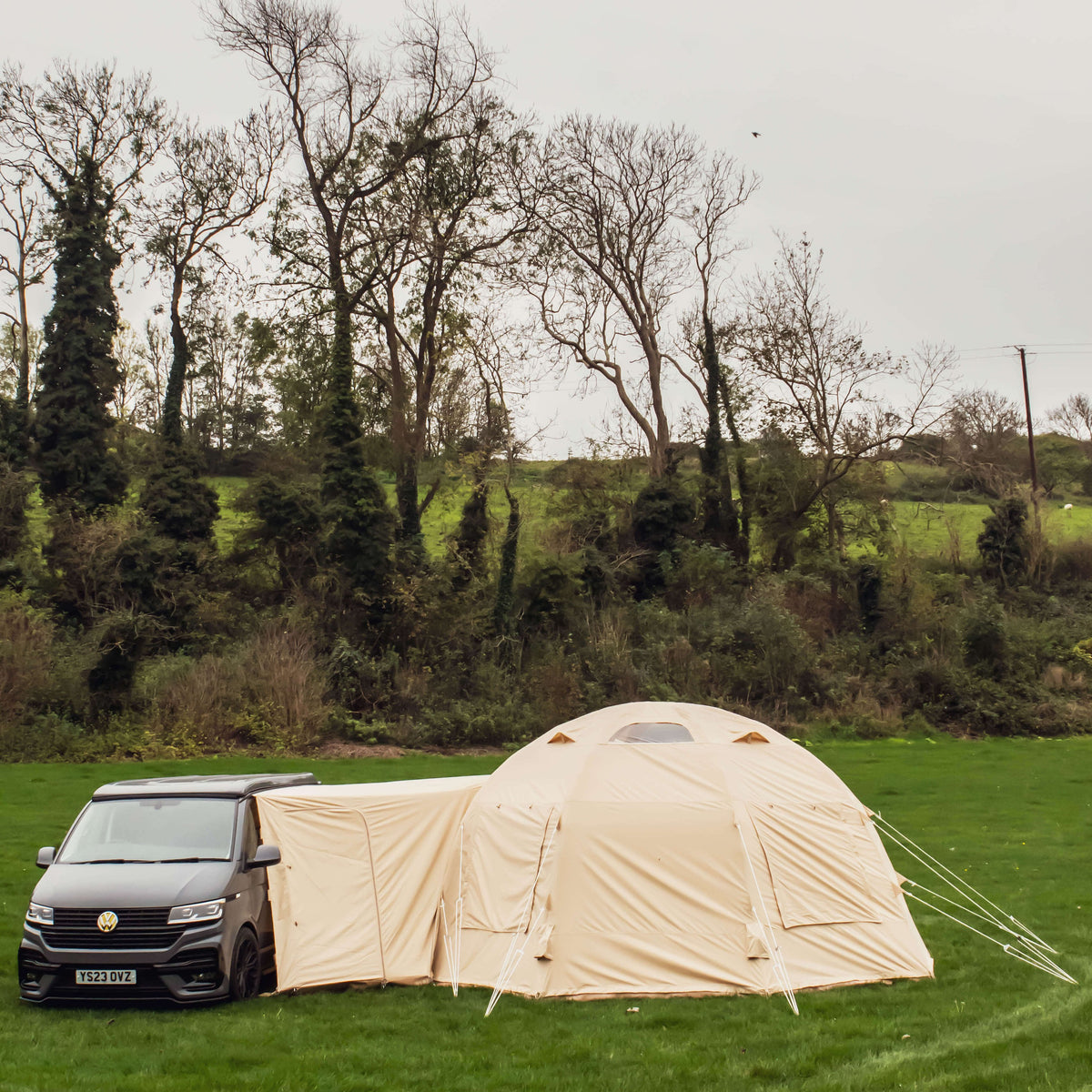 Pabell Awyr Bell (Gyda Chysylltiad Campervan) - [Pebyll Cloch]