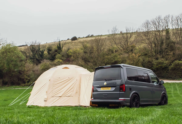 Pabell Awyr Bell (Gyda Chysylltiad Campervan) - [Pebyll Cloch]