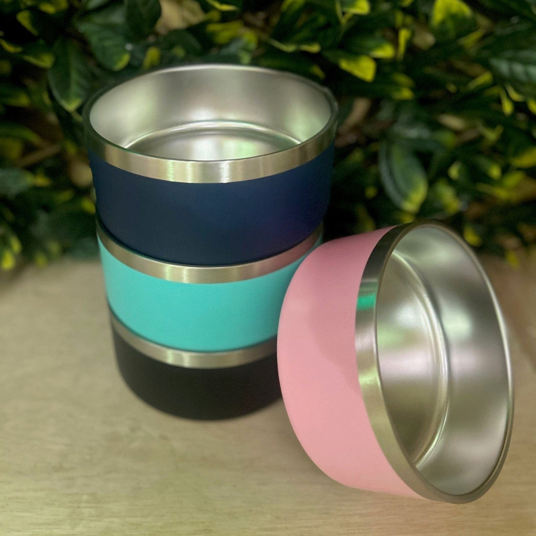 32oz Stainless Steel NonSlip Dog Bowl Bell Tent Sussex